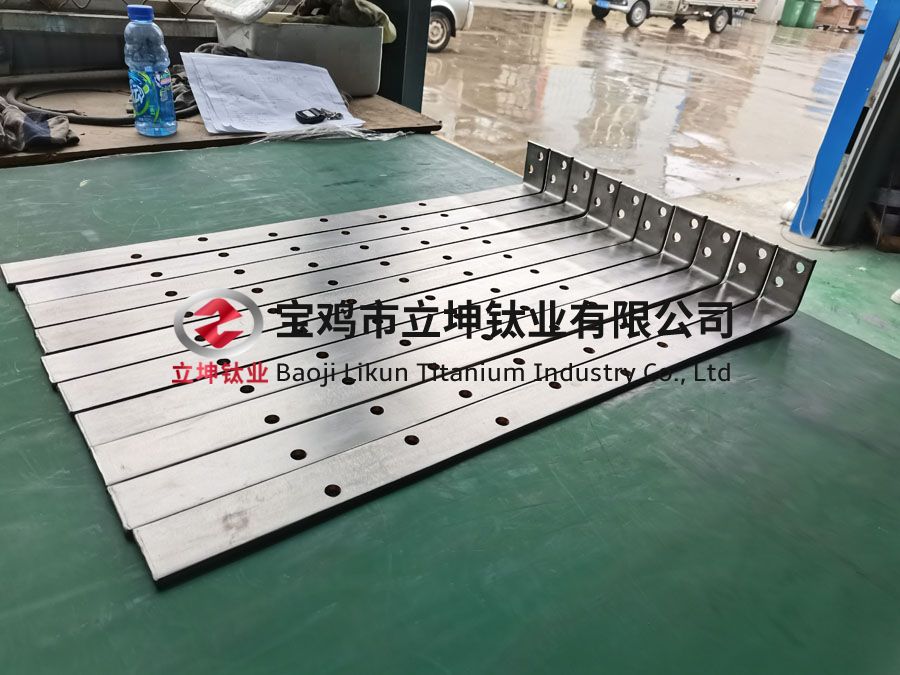 方形鈦包銅
