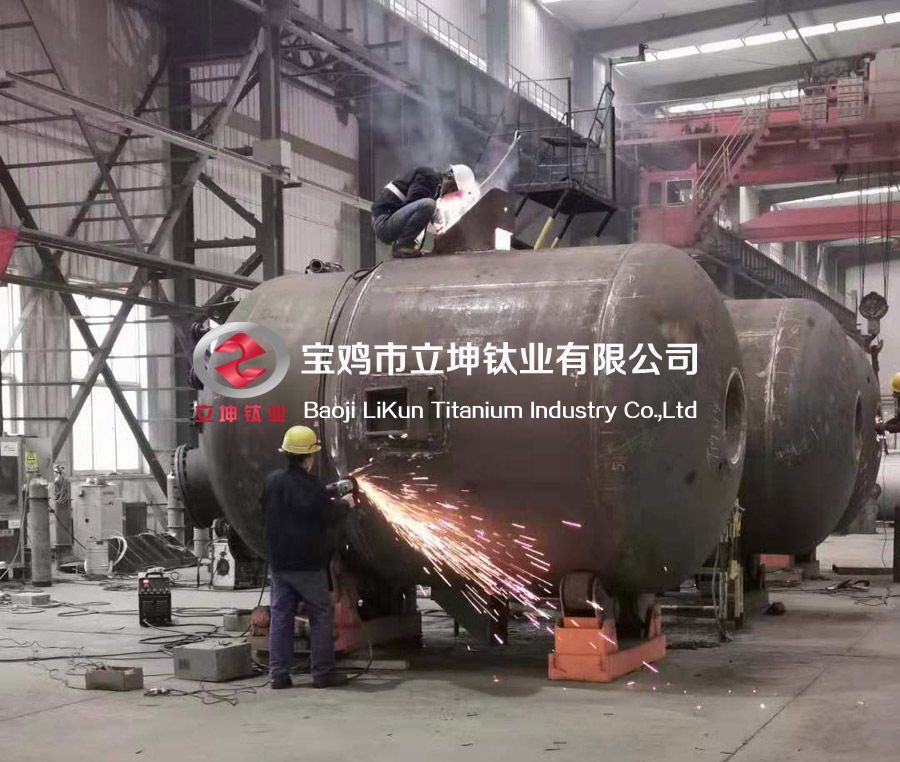 鈦容器