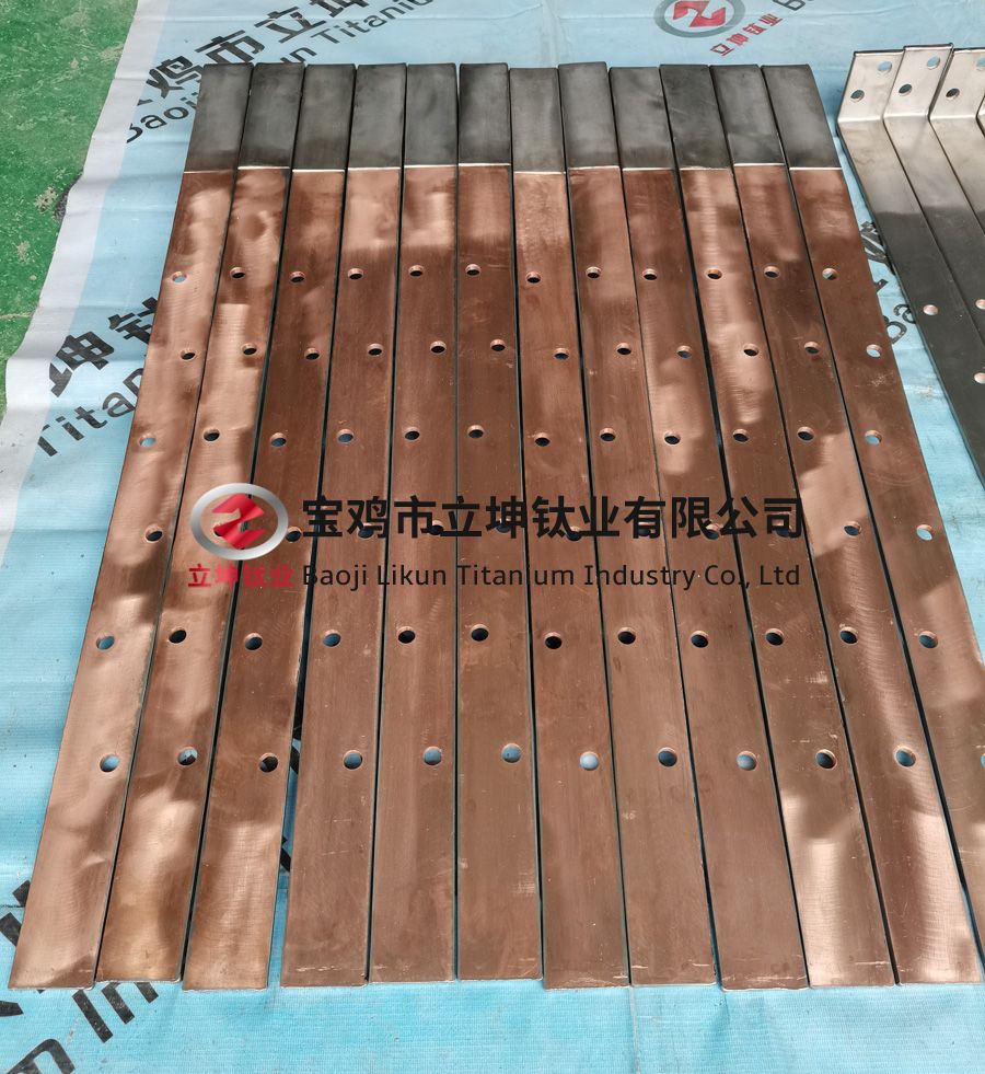 鈦包銅